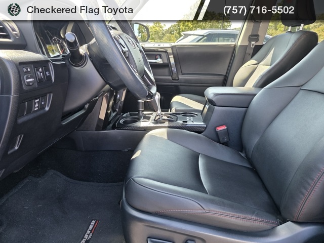 2023 Toyota 4Runner TRD Off-Road Premium photo 7