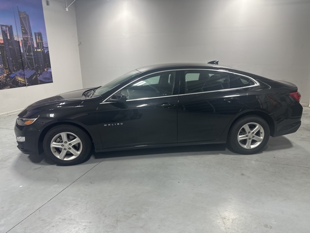 2022 Chevrolet Malibu 1LT photo 3