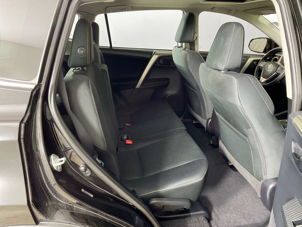 2013 Toyota RAV4 XLE photo 21