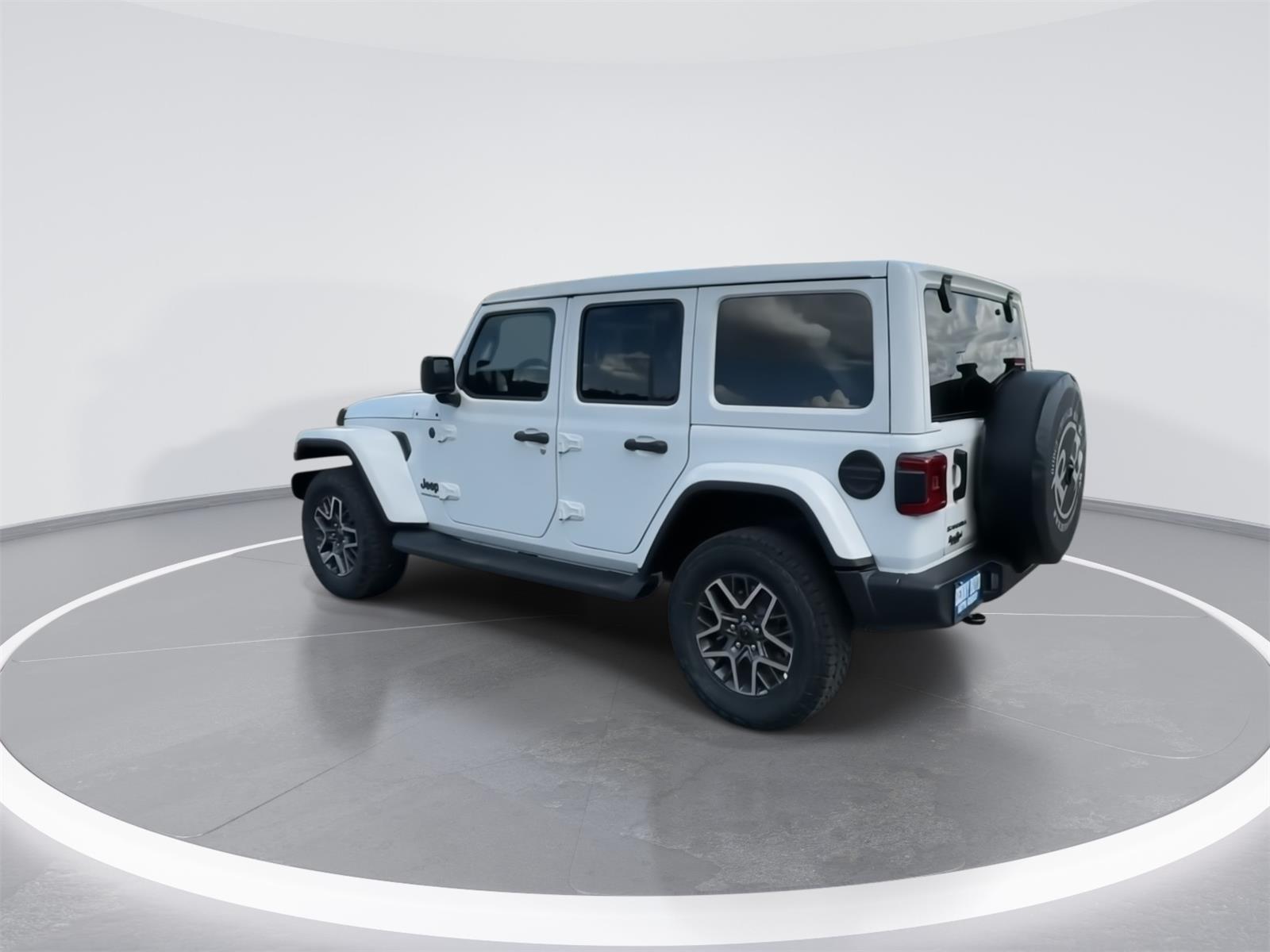 2025 Jeep Wrangler Sahara photo 6