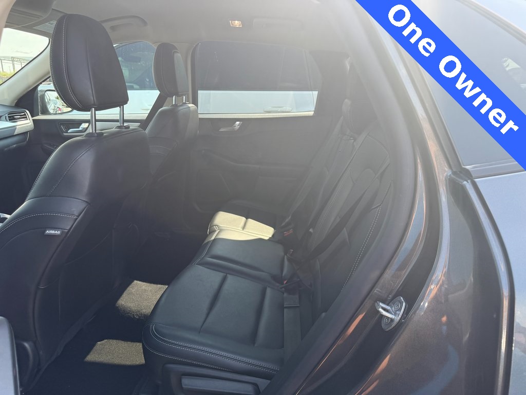 2020 Ford Escape SEL photo 10