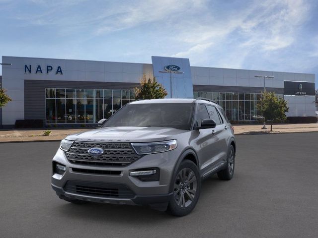 2024 Ford Explorer XLT photo 2