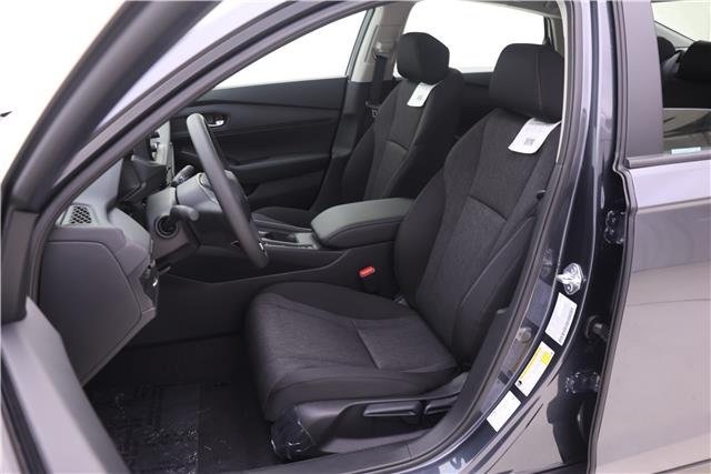 2025 Honda Accord LX photo 4