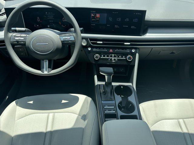 2025 Hyundai Sonata SE photo 17