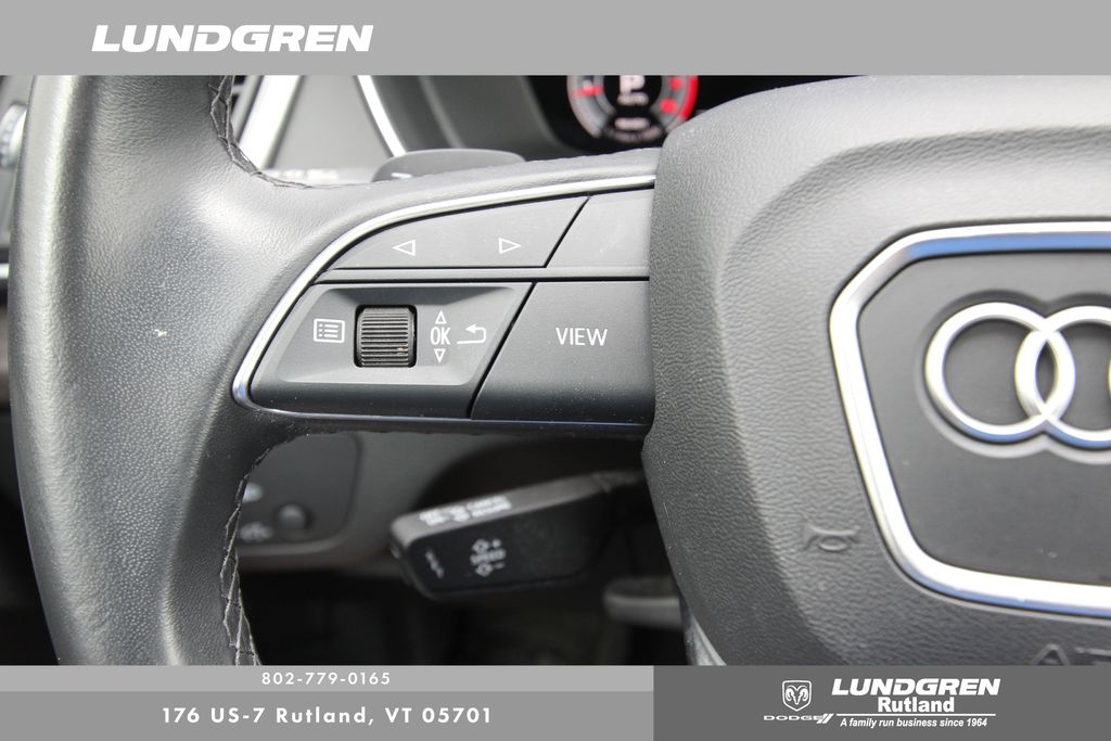 2022 Audi Q5 45 S line Premium photo 12