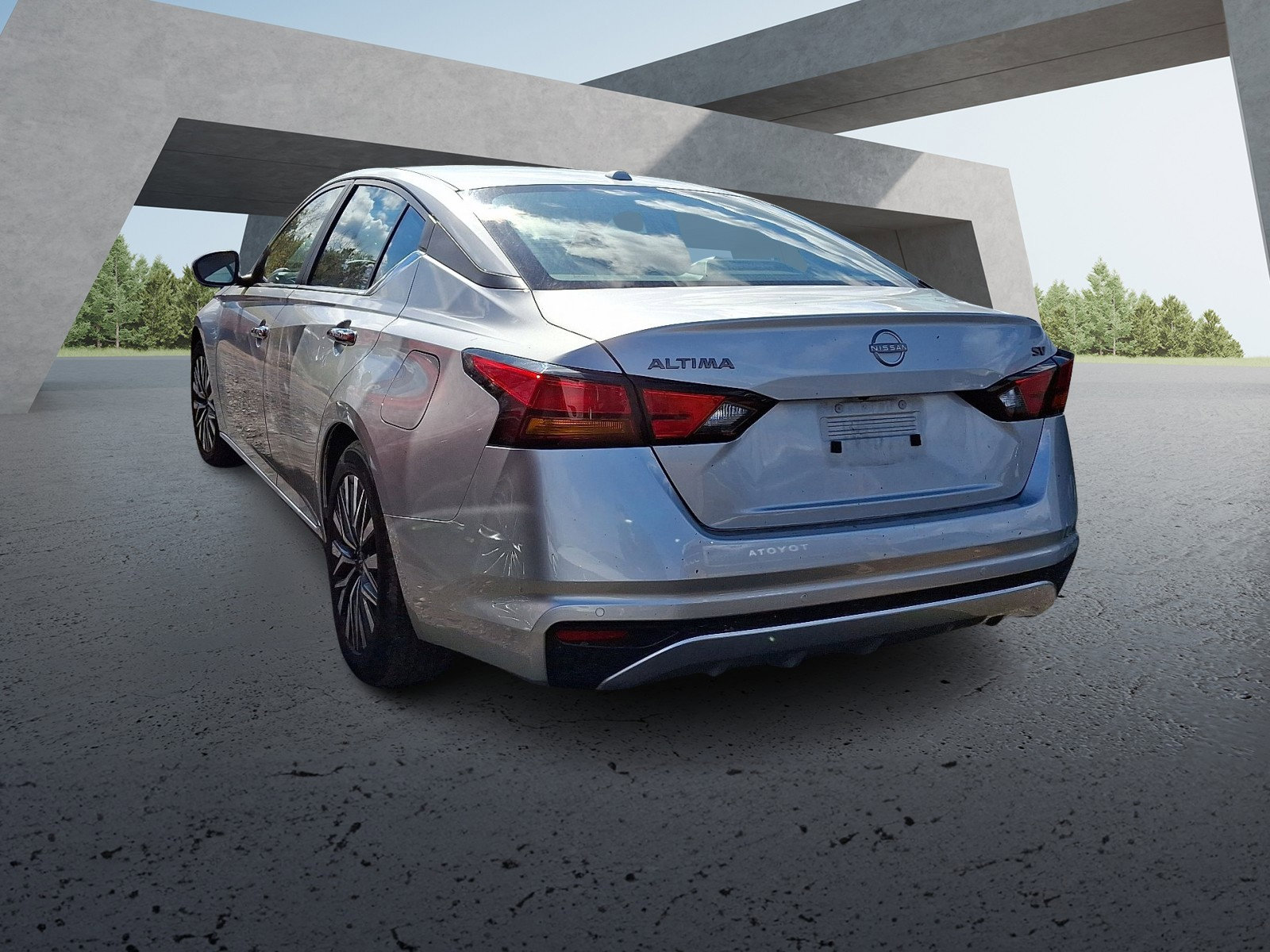 2023 Nissan Altima 2.5 SV photo 2