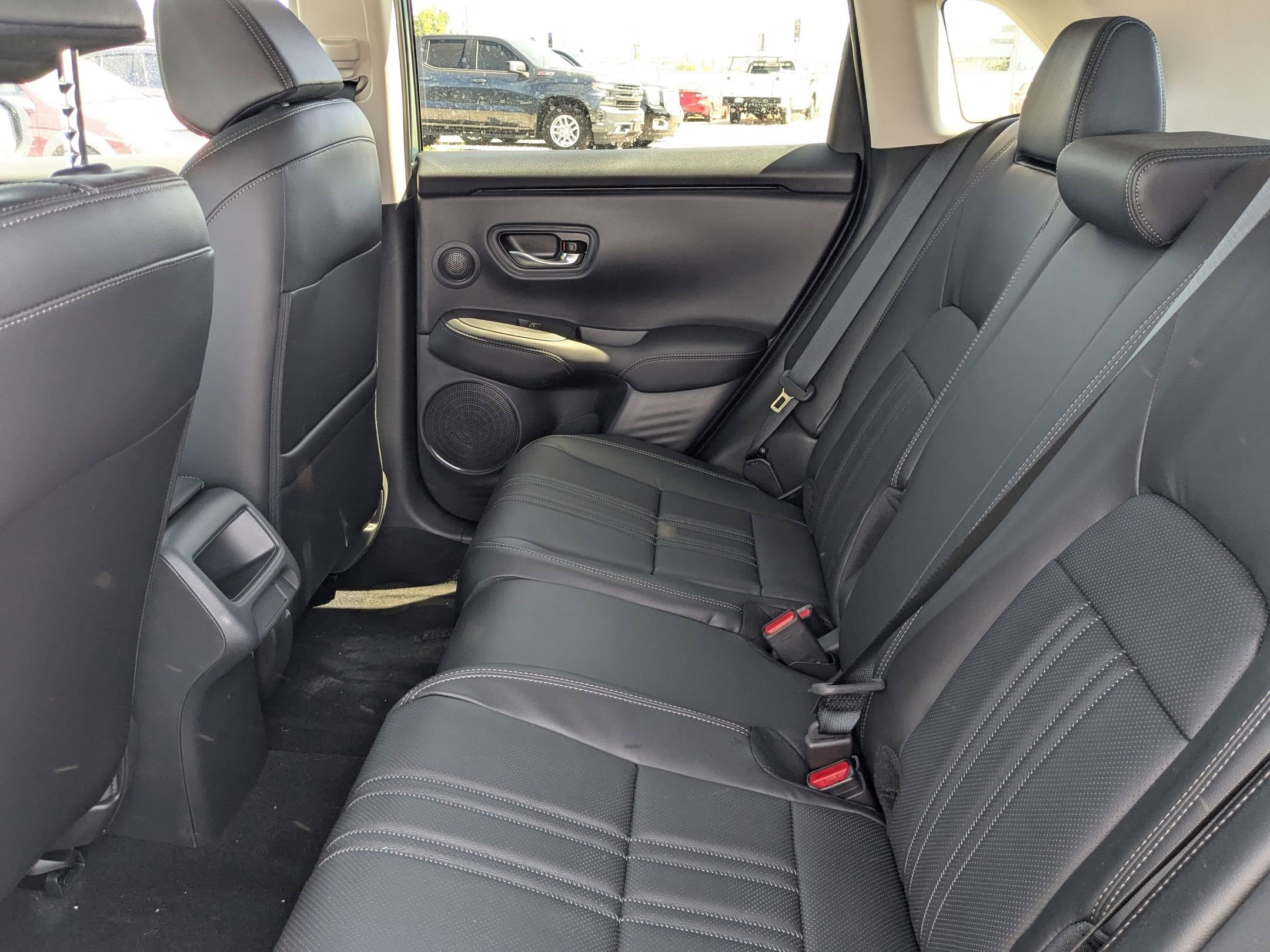 2026 Honda HR-V EX-L photo 15