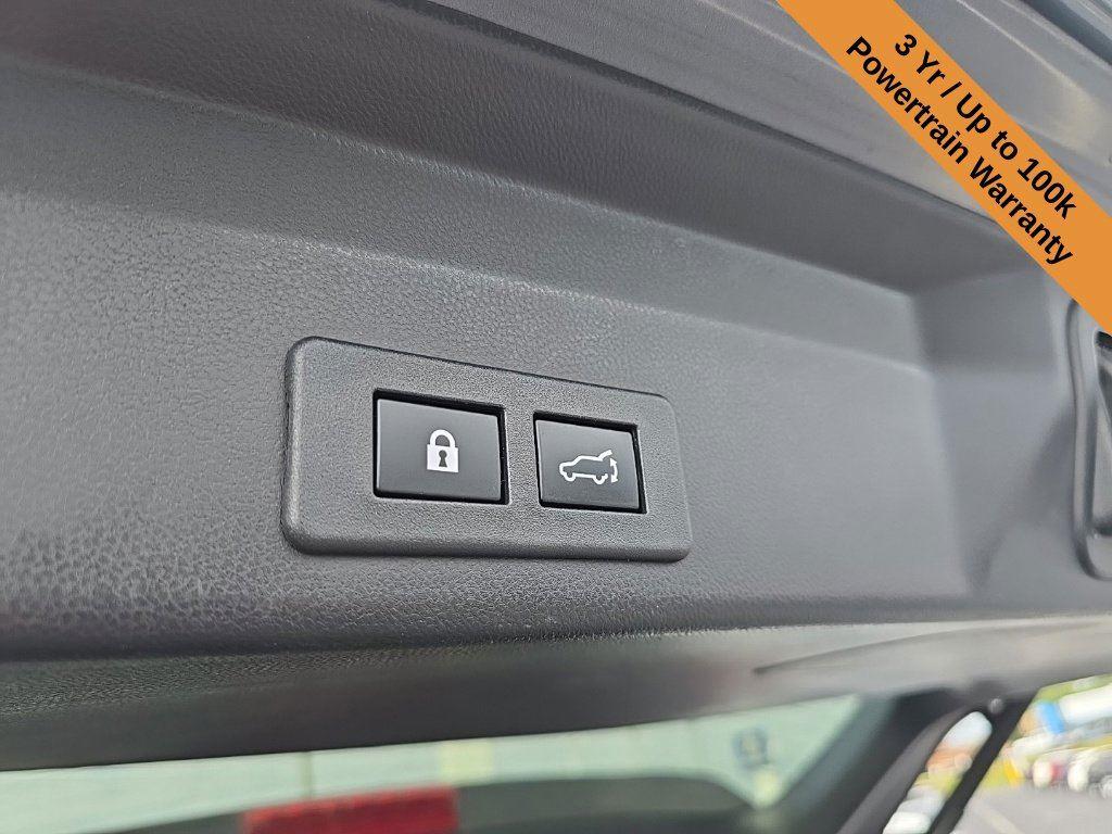 2022 Subaru Ascent Onyx Edition photo 5