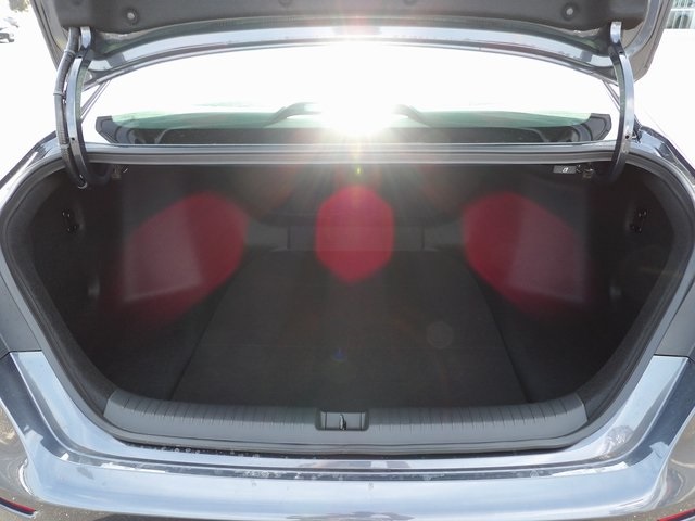2025 Honda Accord LX photo 6