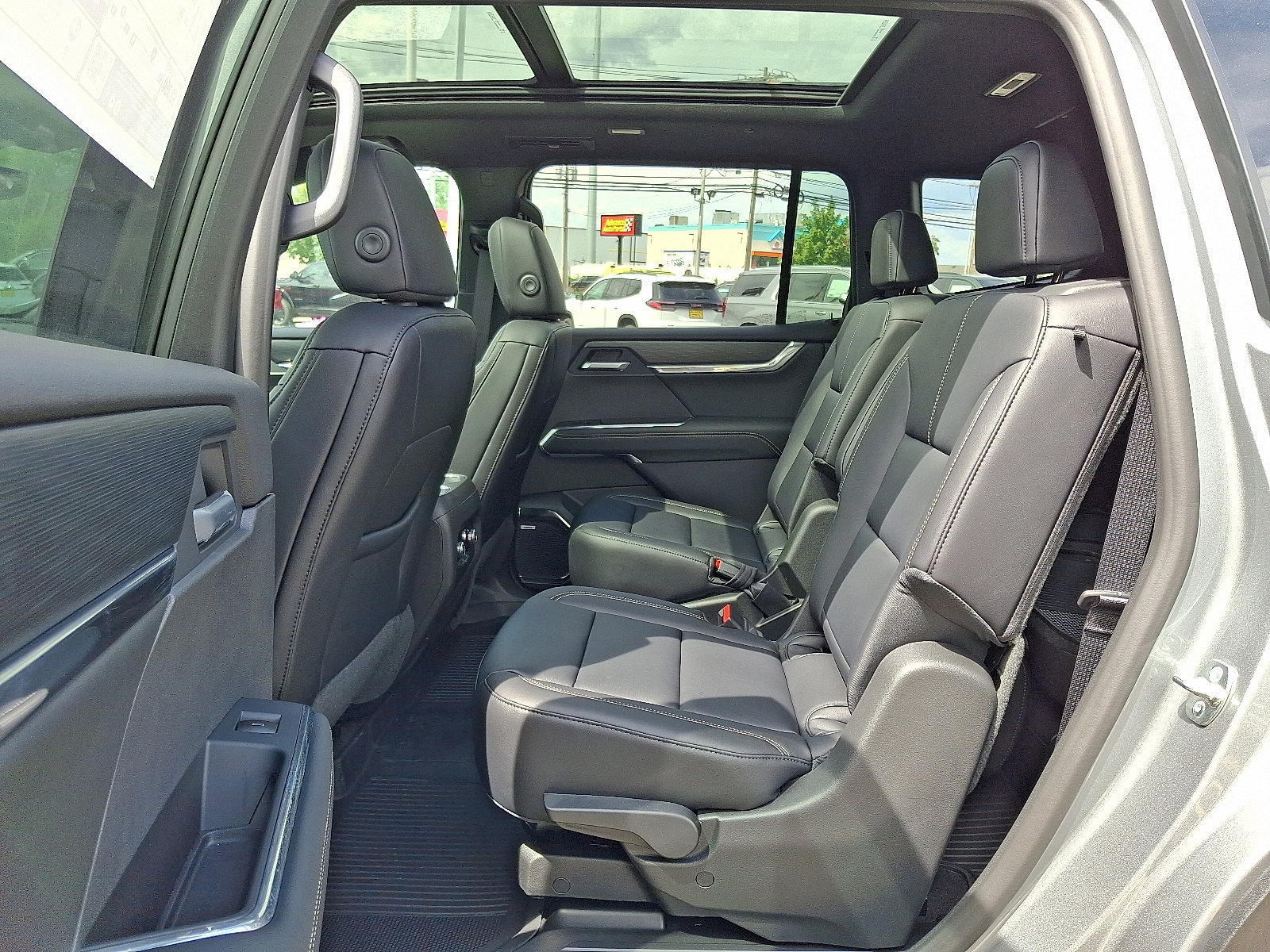 2026 Gmc Acadia Elevation photo 2