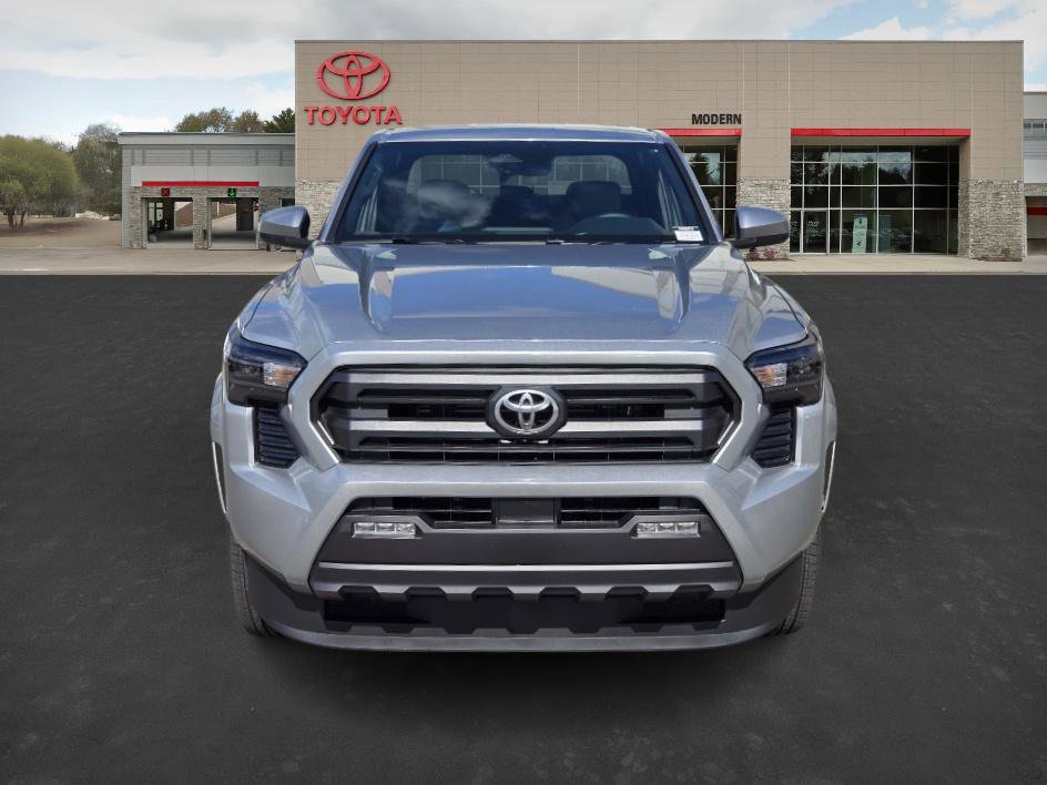 2025 Toyota Tacoma SR5 photo 2