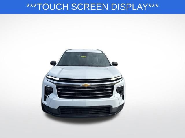 2025 Chevrolet Traverse photo 3