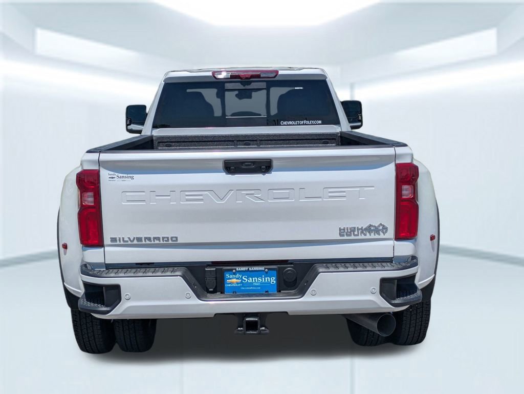 2025 Chevrolet Silverado 3500HD High Country photo 4