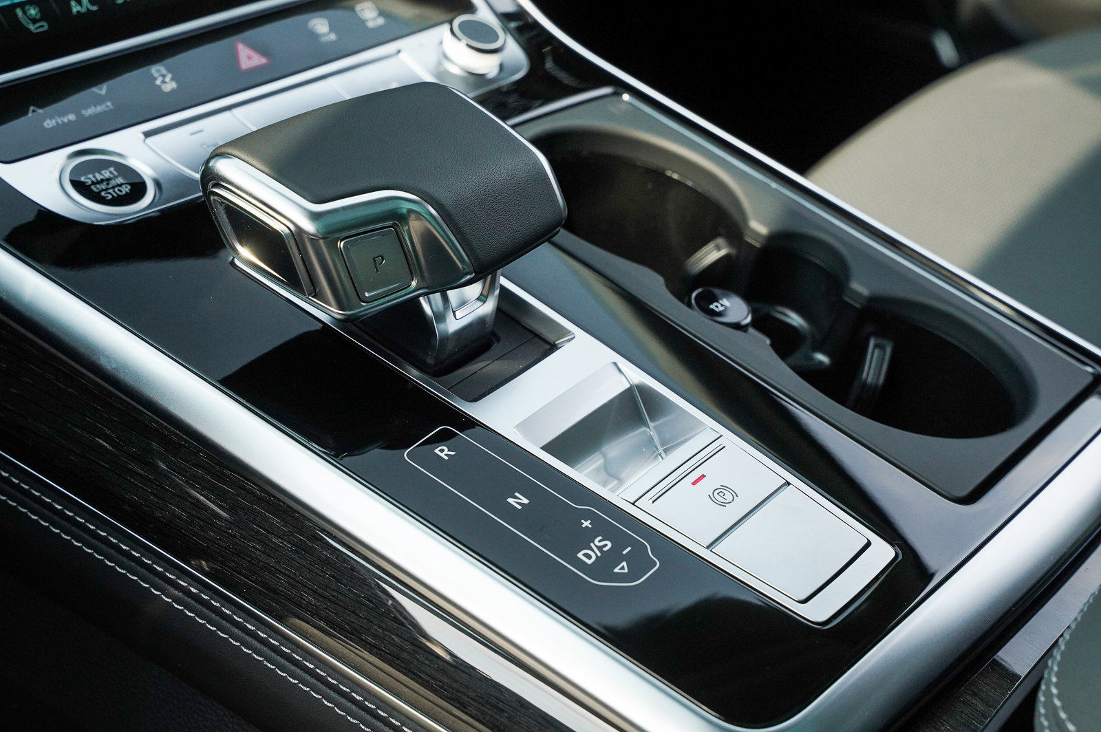 2025 Audi Q7 Premium Plus photo 13