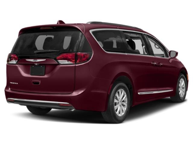 2019 Chrysler Pacifica Touring Plus photo 2