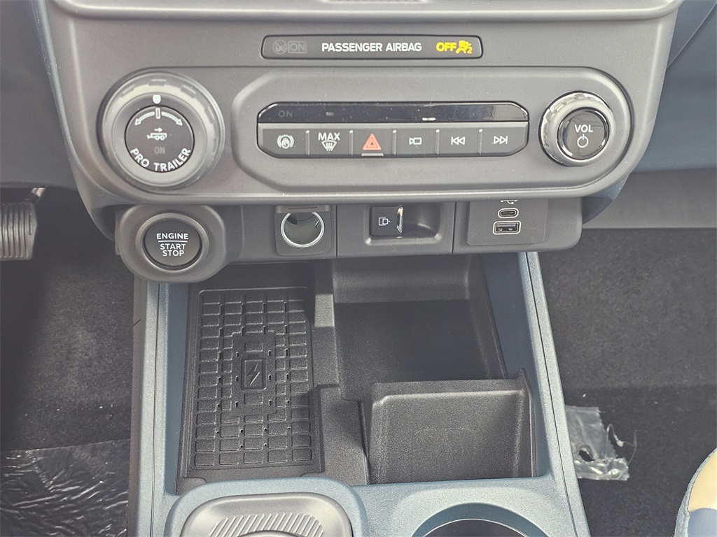 2025 Ford Maverick Lariat photo 30