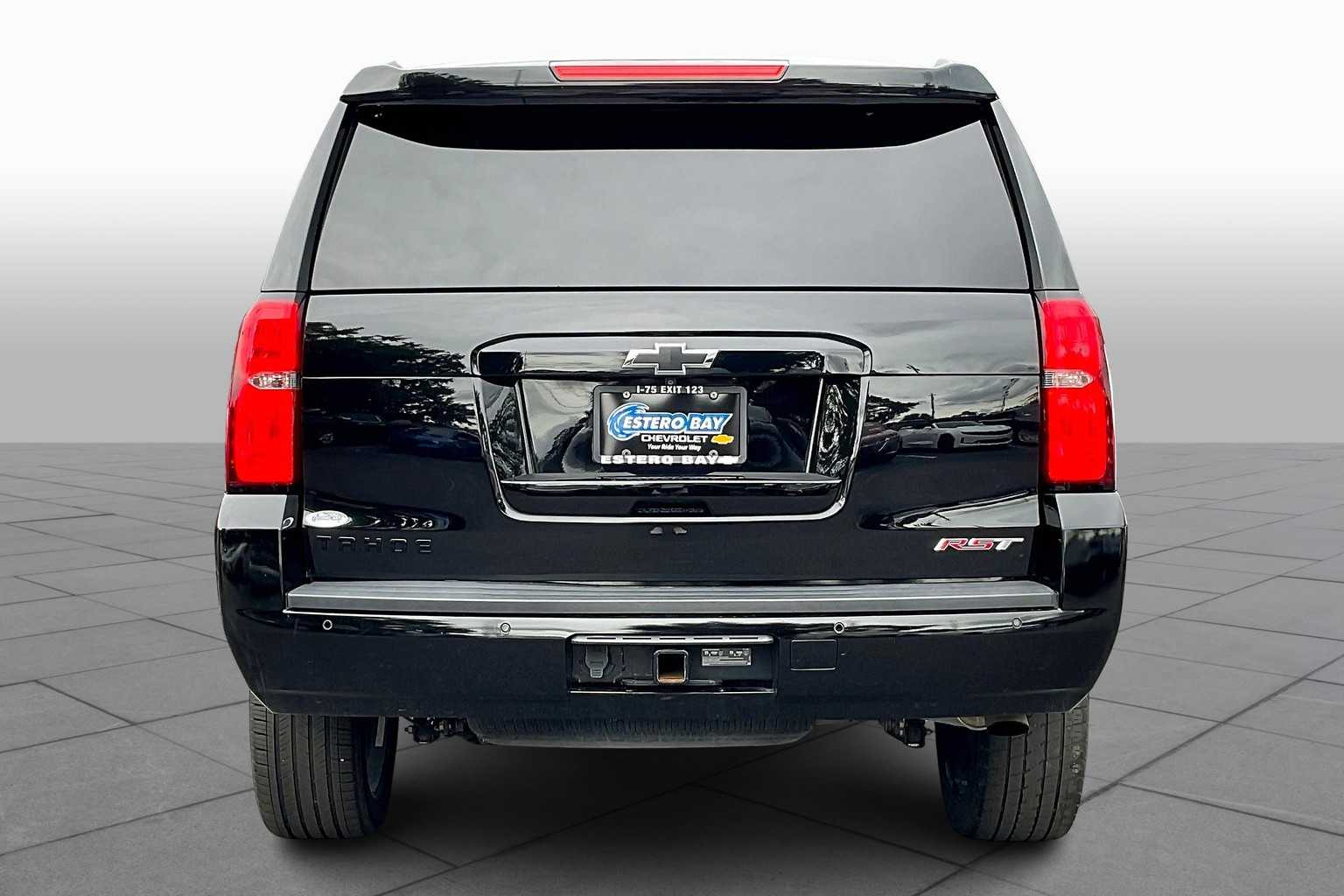 2020 Chevrolet Tahoe Premier photo 3