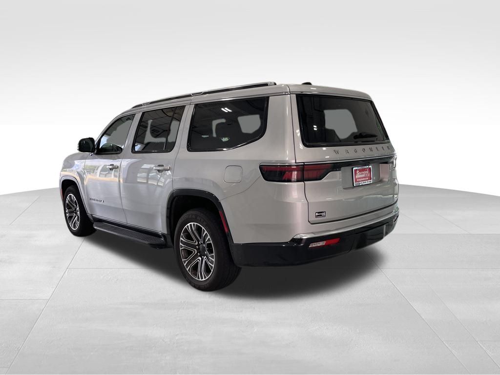 2024 Jeep Wagoneer Series II photo 4