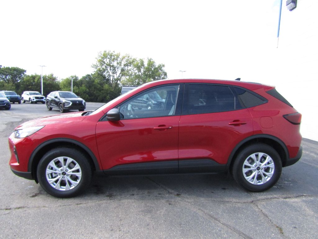 2025 Ford Escape Active photo 3