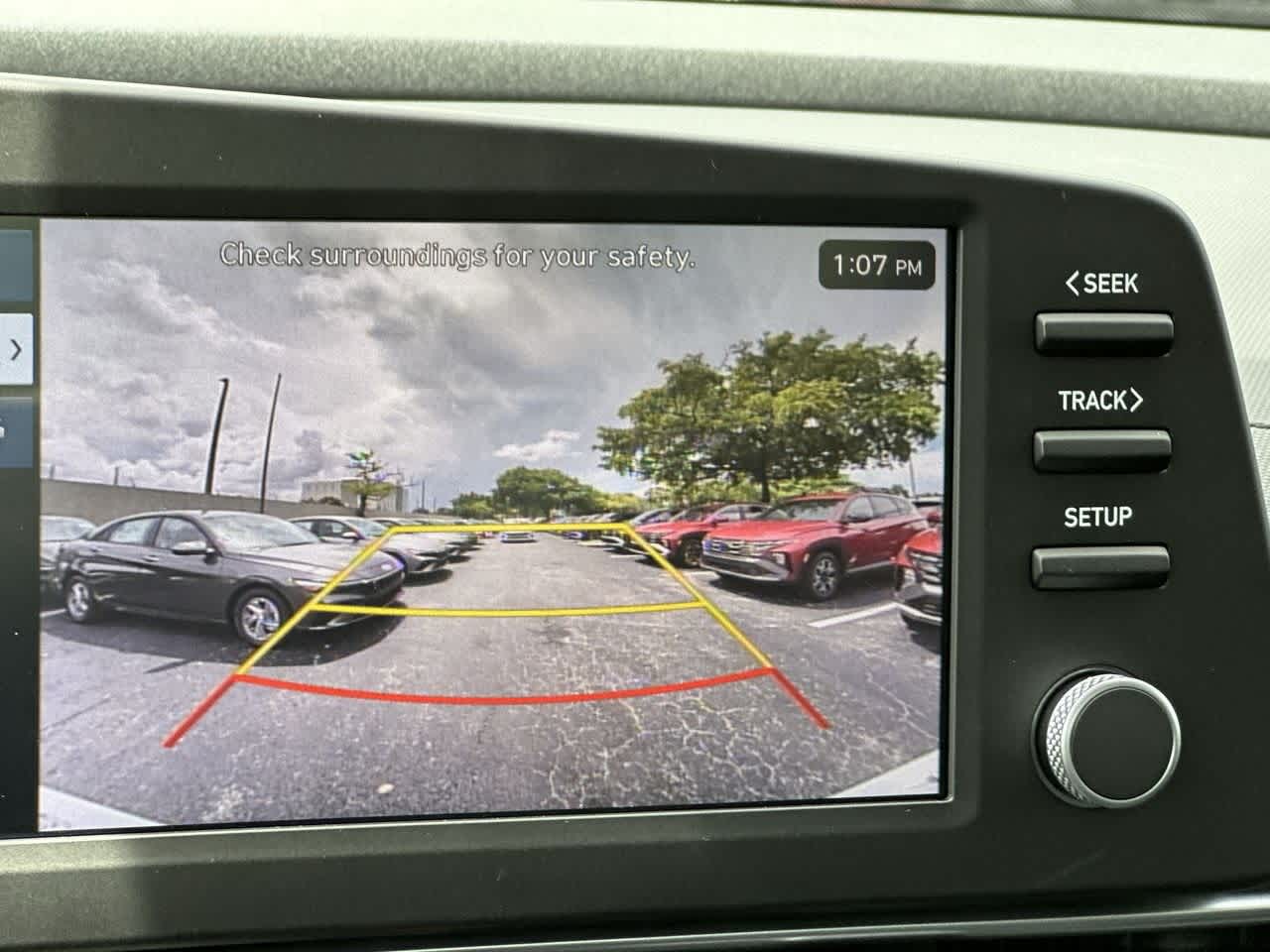 2025 Hyundai Elantra SE photo 17