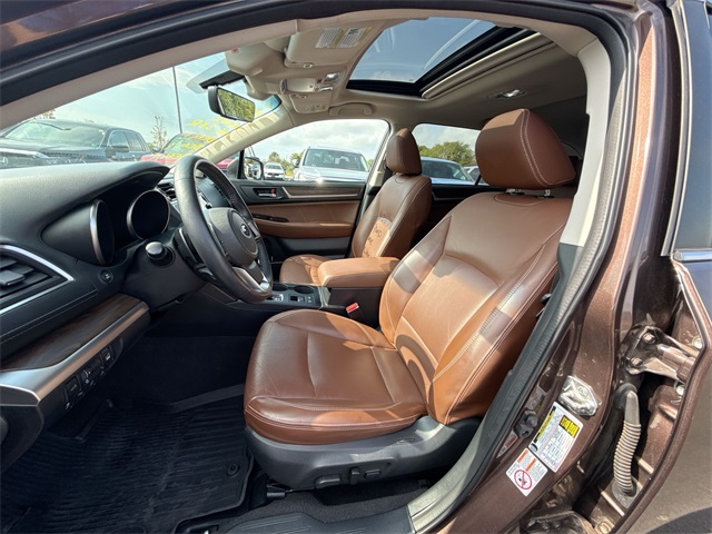 2019 Subaru Outback 3.6R Touring photo 15