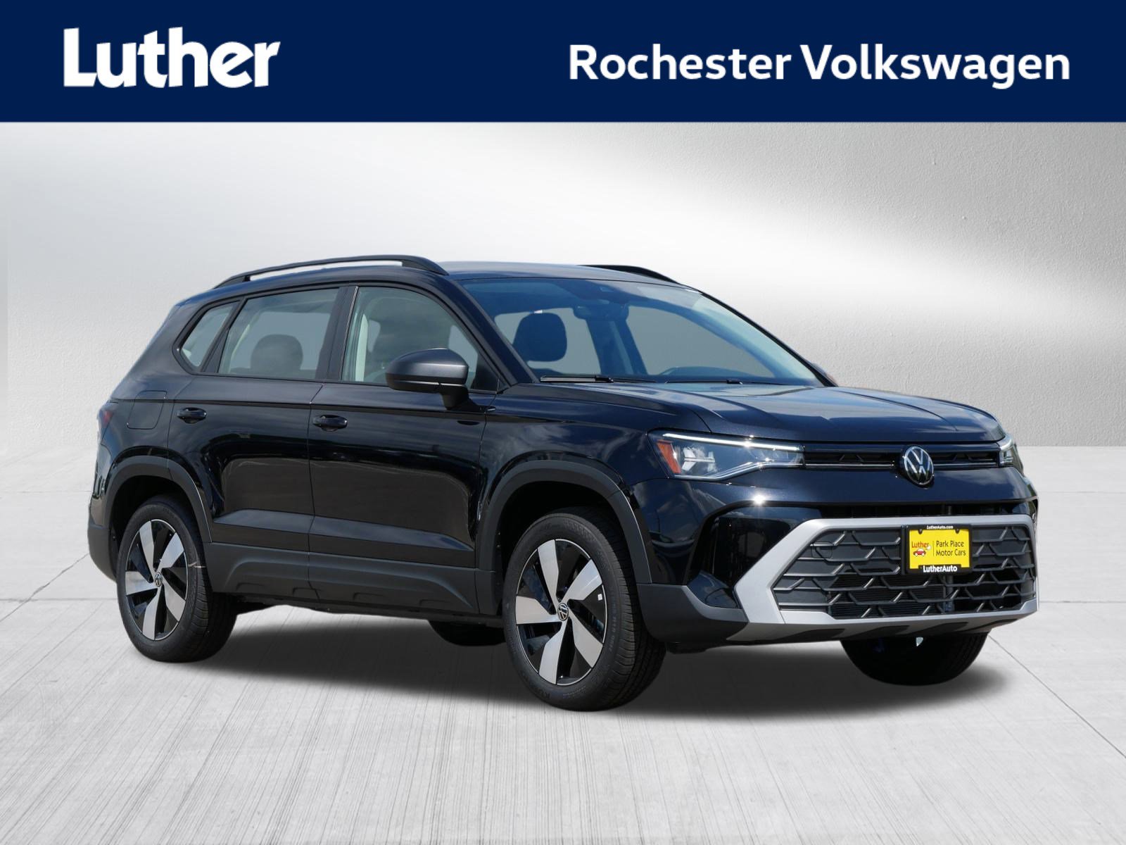 2025 Volkswagen Taos S's photo