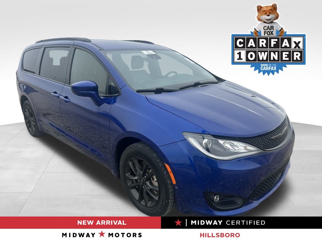 2020 Chrysler Pacifica AWD LAUNCH EDITION's photo