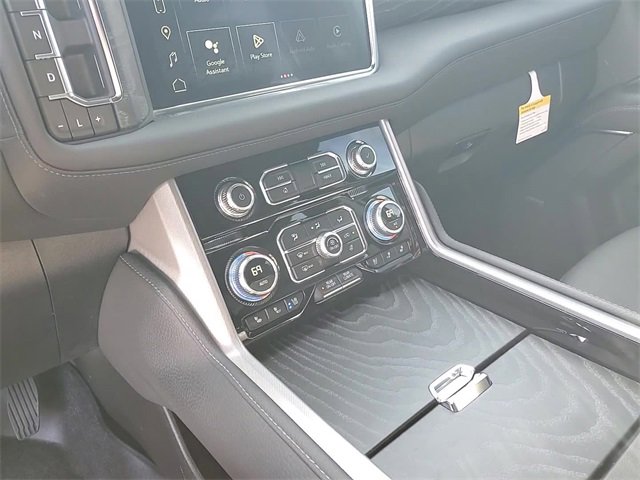 2024 Gmc Yukon Denali photo 15