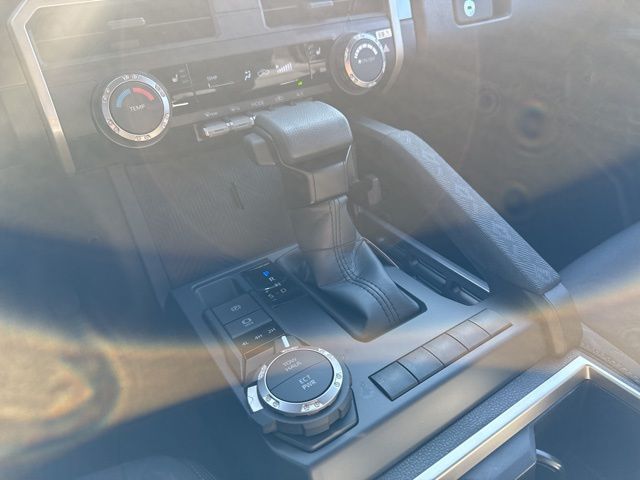 2025 Toyota Tacoma SR5 4x4 Double Cab photo 19