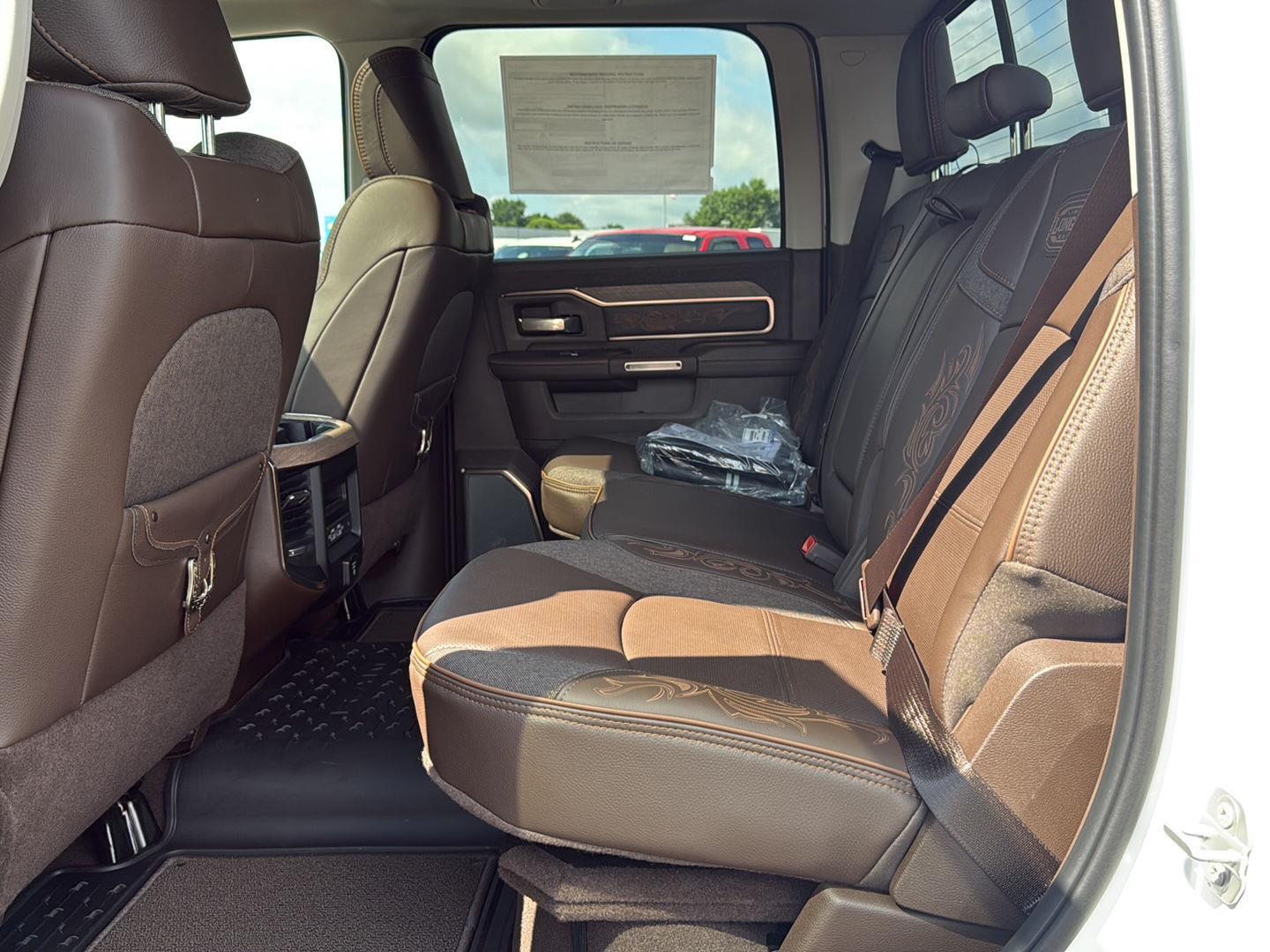 2025 Ram 2500 Longhorn photo 10