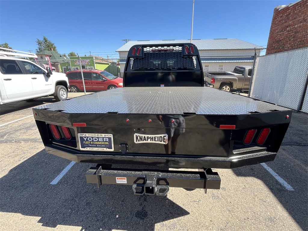 2025 Chevrolet Silverado 3500HD Work Truck photo 3