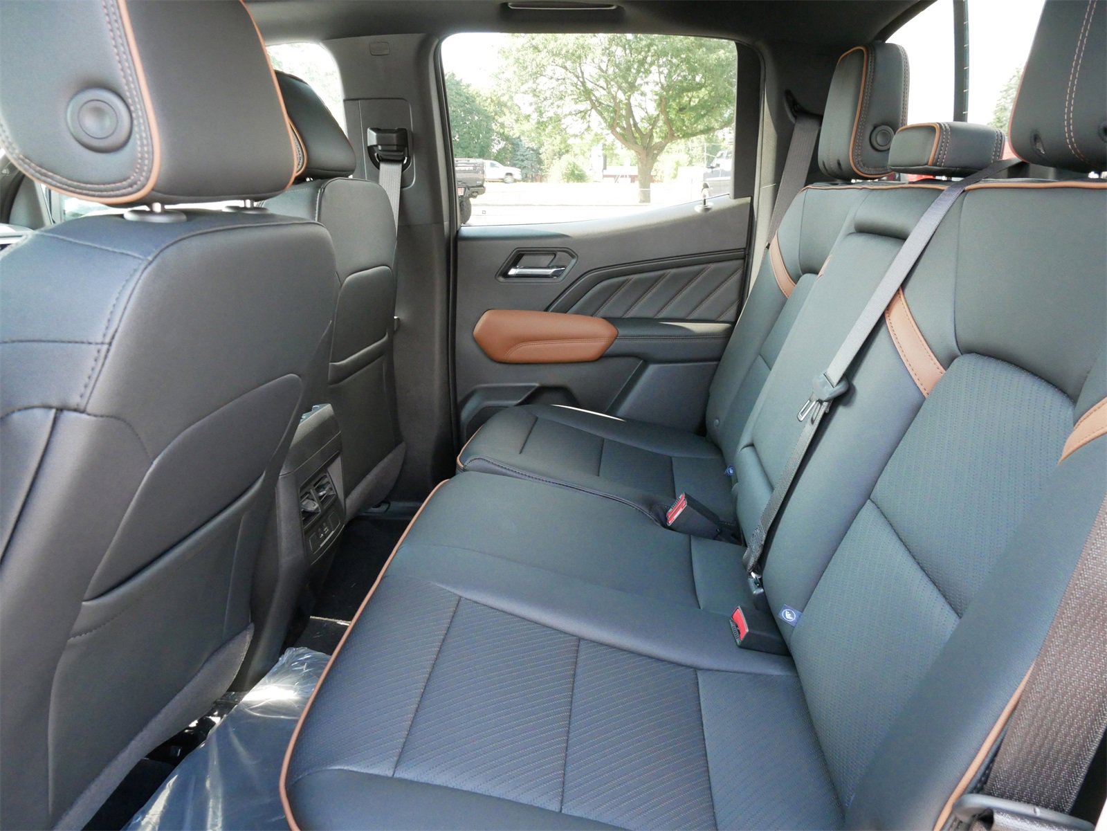 2026 Gmc Canyon AT4 photo 6