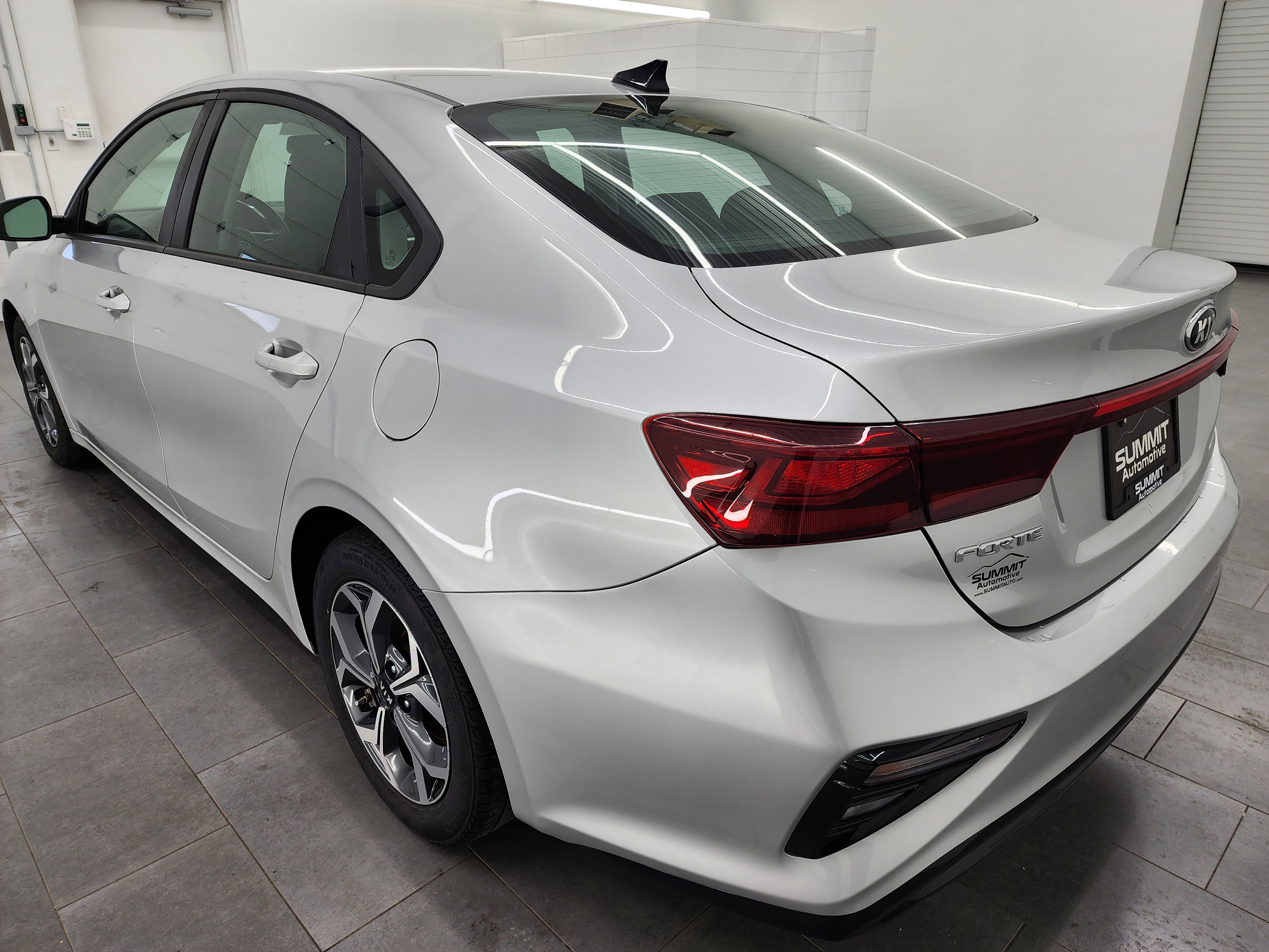 2019 Kia Forte LXS photo 4