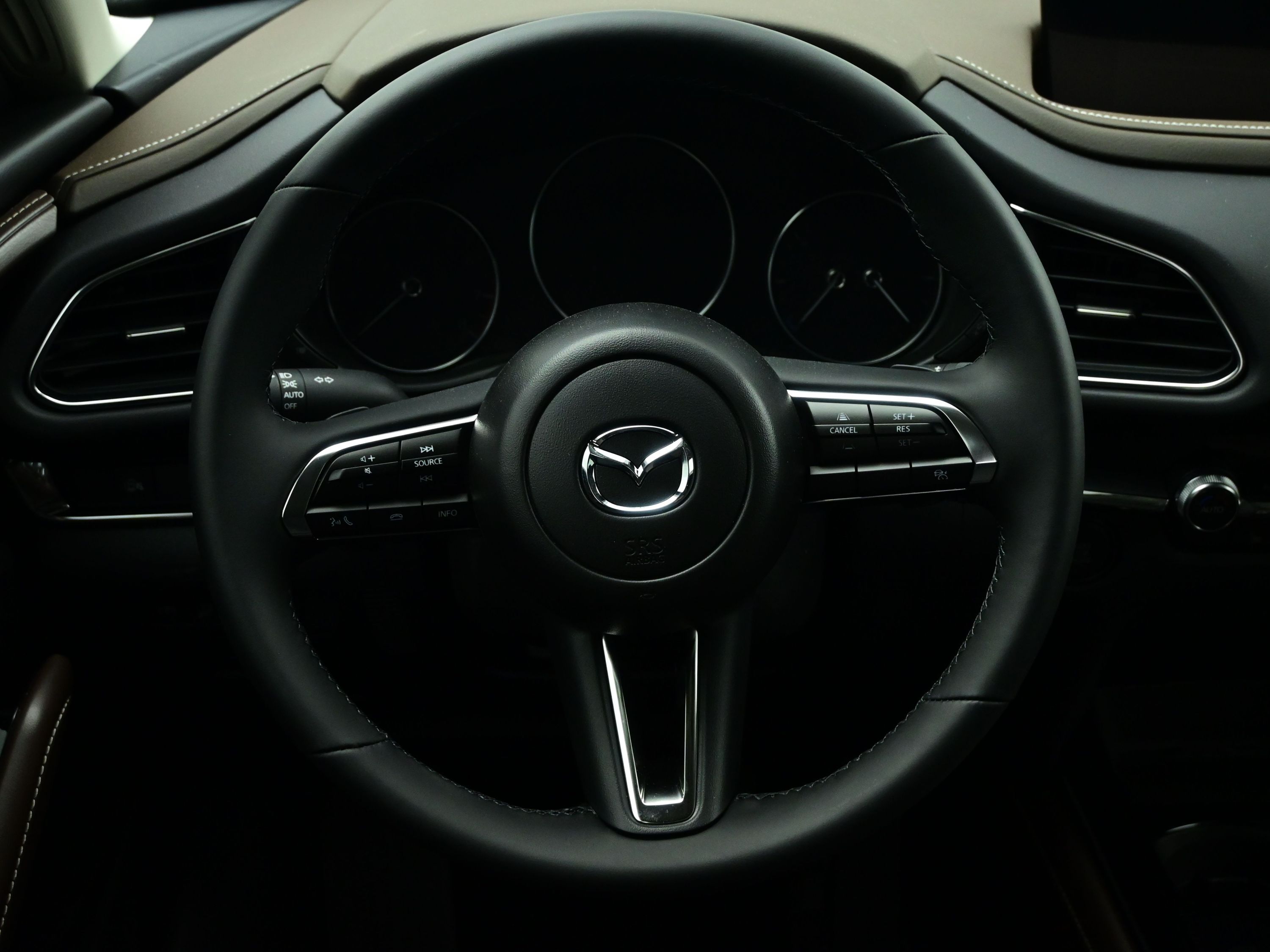 2025 Mazda CX-30 2.5 S Premium photo 2