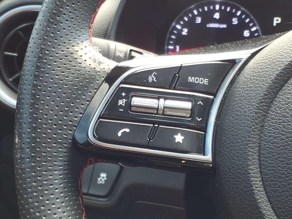 2022 Kia Forte GT photo 17