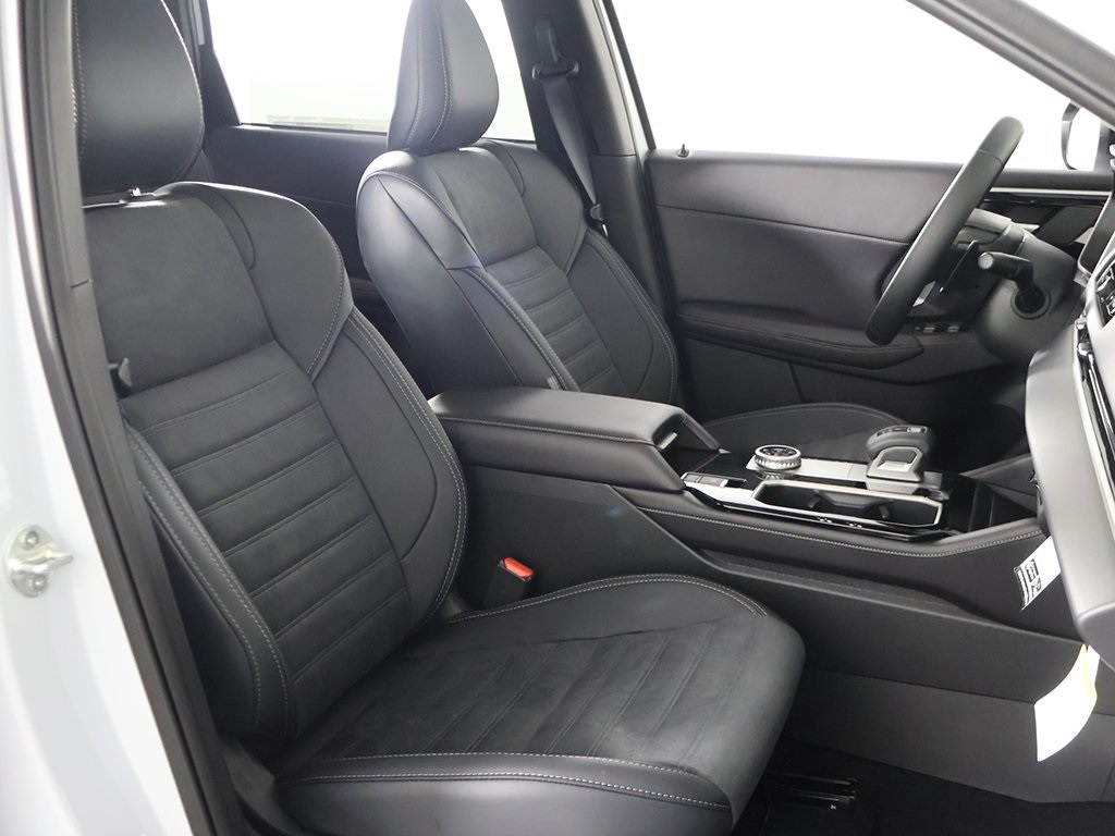 2025 Mitsubishi Outlander SE Ralliart photo 30