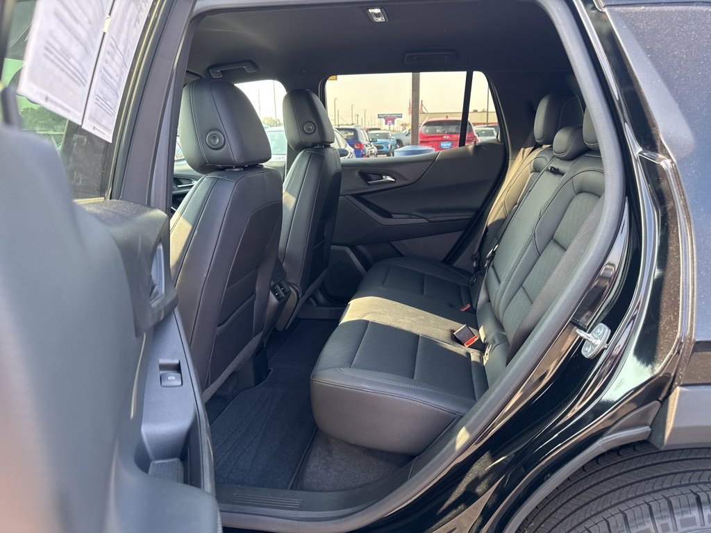 2025 Chevrolet Equinox LT photo 15