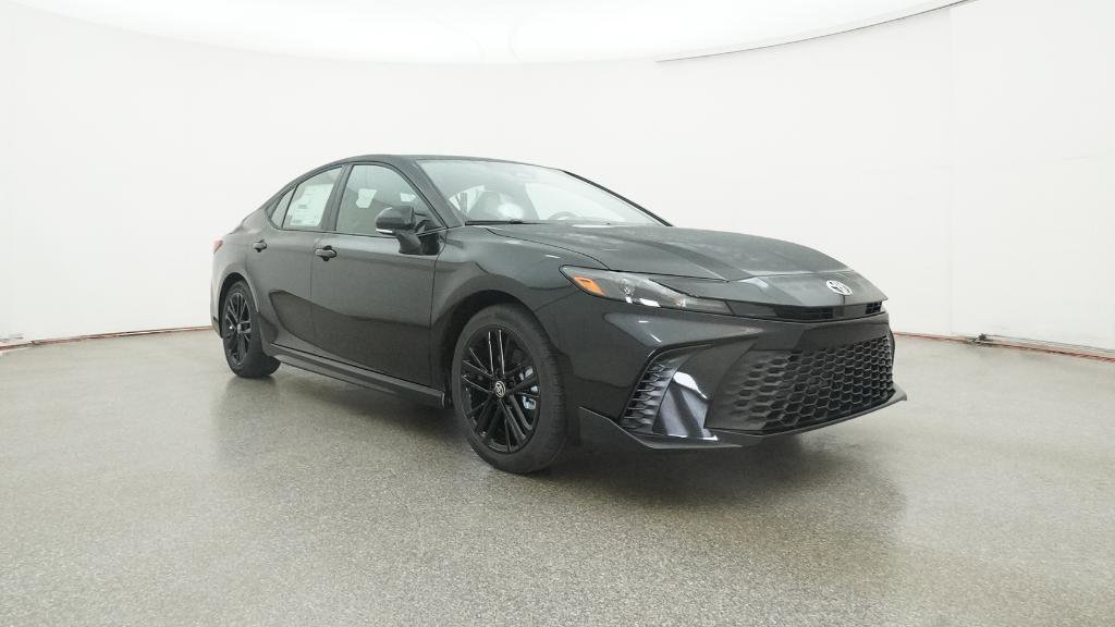 2026 Toyota Camry SE photo 14