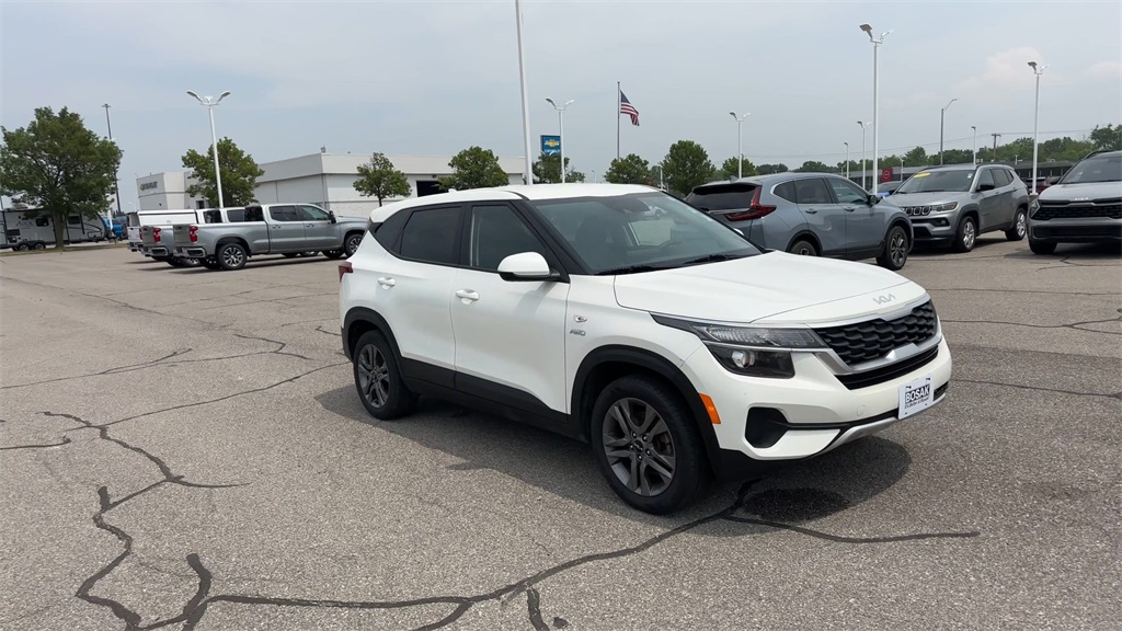 Used 2023 Kia Seltos LX with VIN KNDEPCAA1P7432379 for sale in Burns Harbor, IN