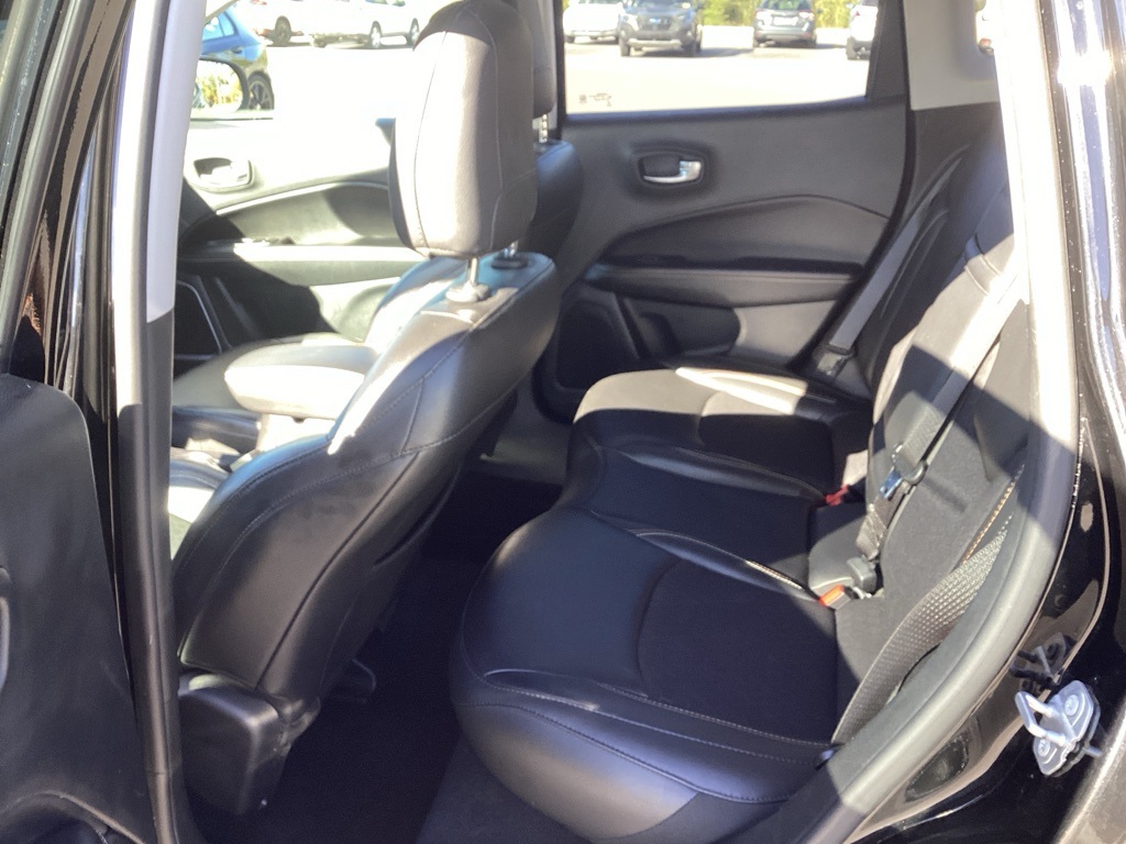 2019 Jeep Compass Latitude photo 19