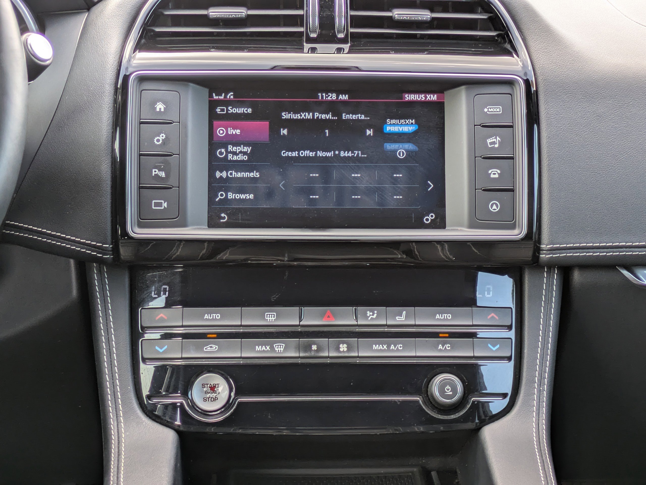 2017 Jaguar F-PACE S photo 13