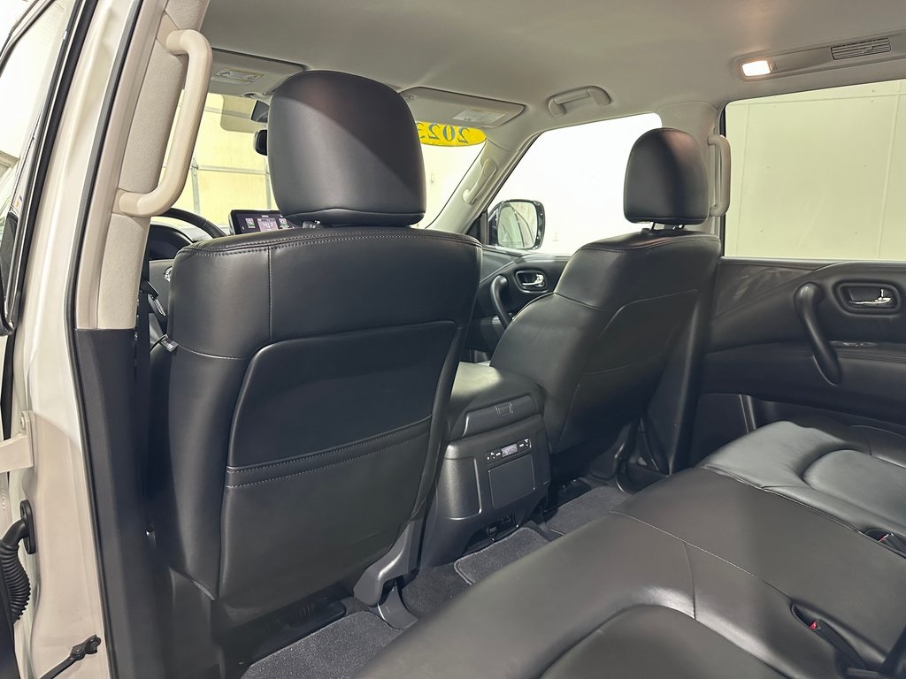 2023 Nissan Armada SV photo 28