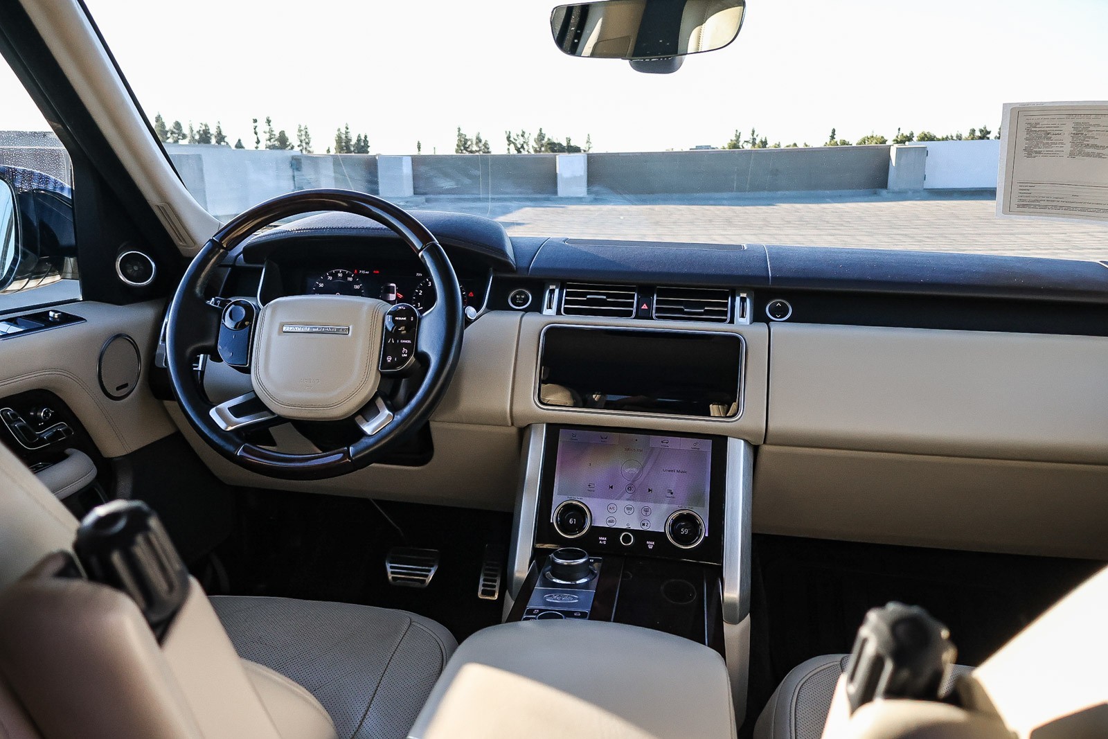2021 Land Rover Range Rover P525 HSE HSE Westminster Edition photo 14