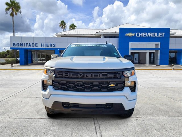 2026 Chevrolet Silverado 1500 Custom photo 2