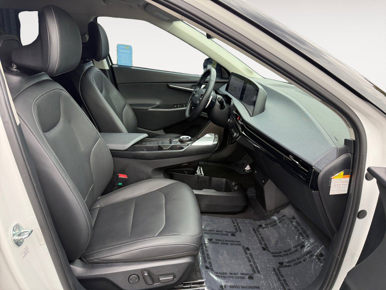 2024 Kia EV6 Wind photo 19