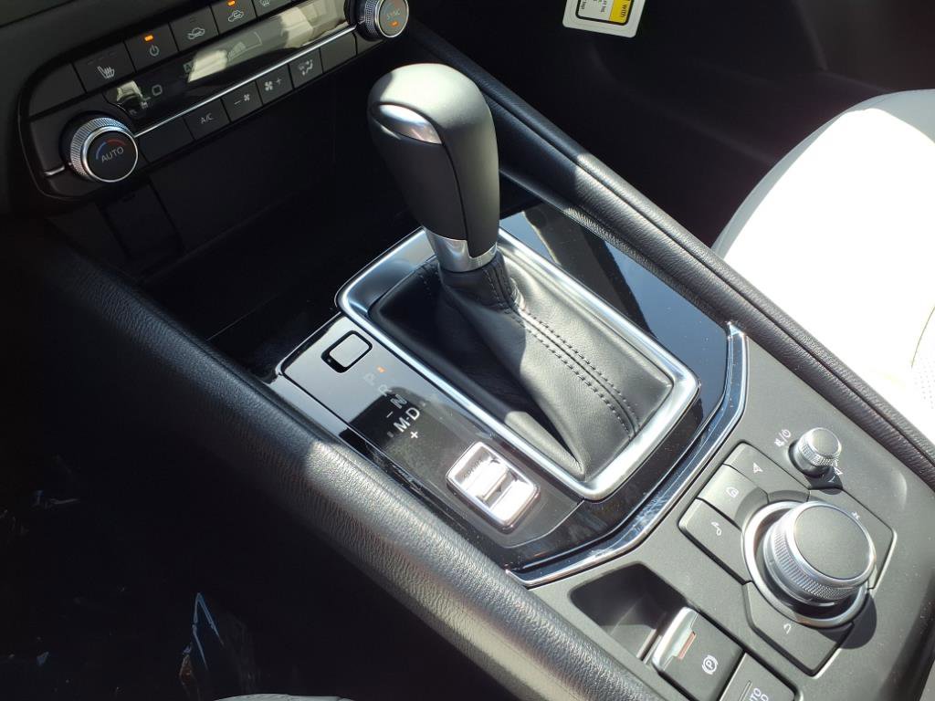 2025 Mazda CX-5 2.5 S Preferred photo 4