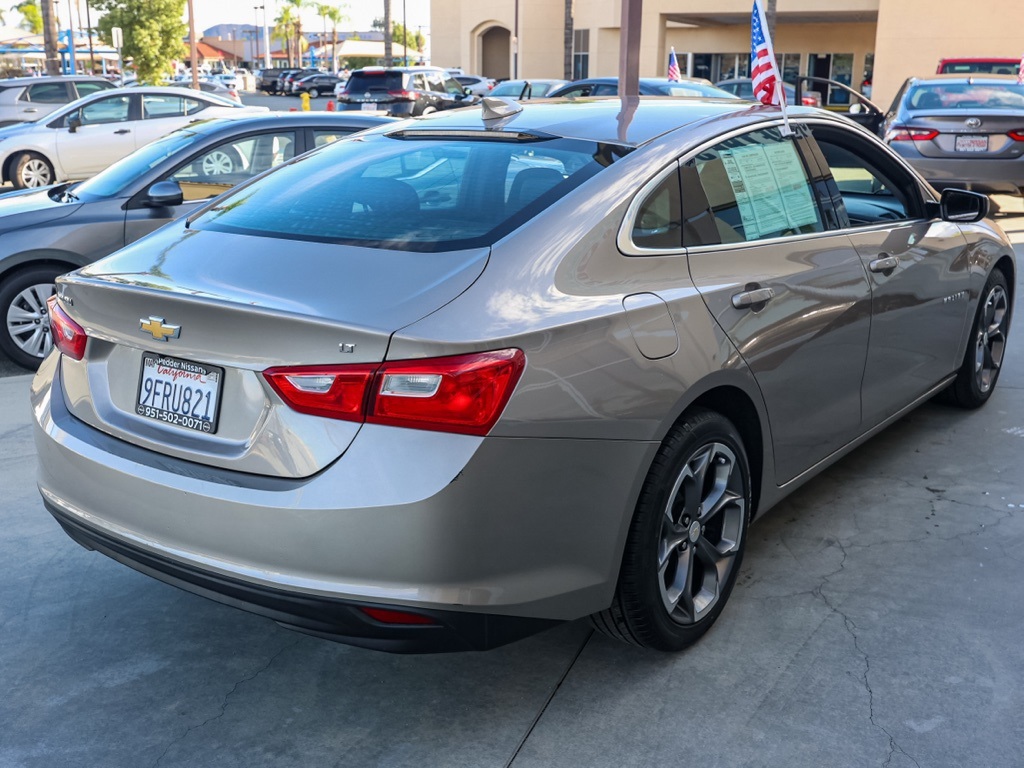 2023 Chevrolet Malibu 1LT photo 3