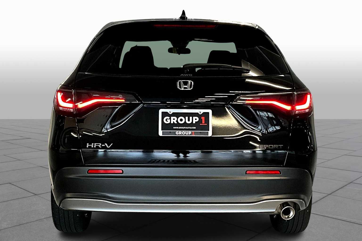 2024 Honda HR-V Sport photo 3