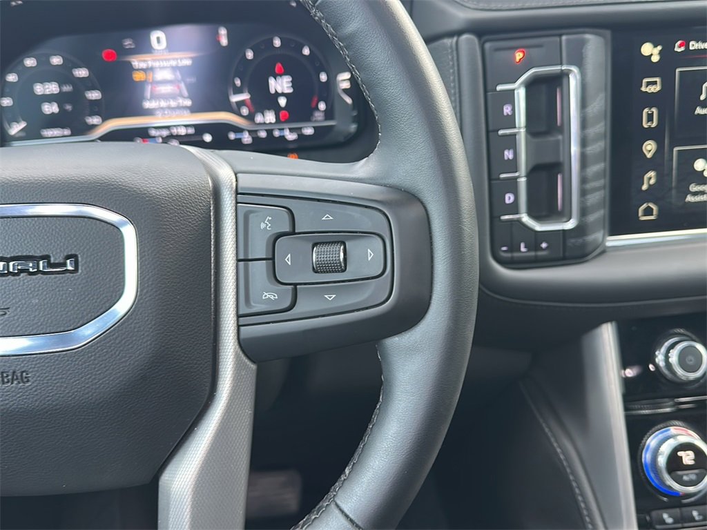 2023 Gmc Yukon Denali photo 13