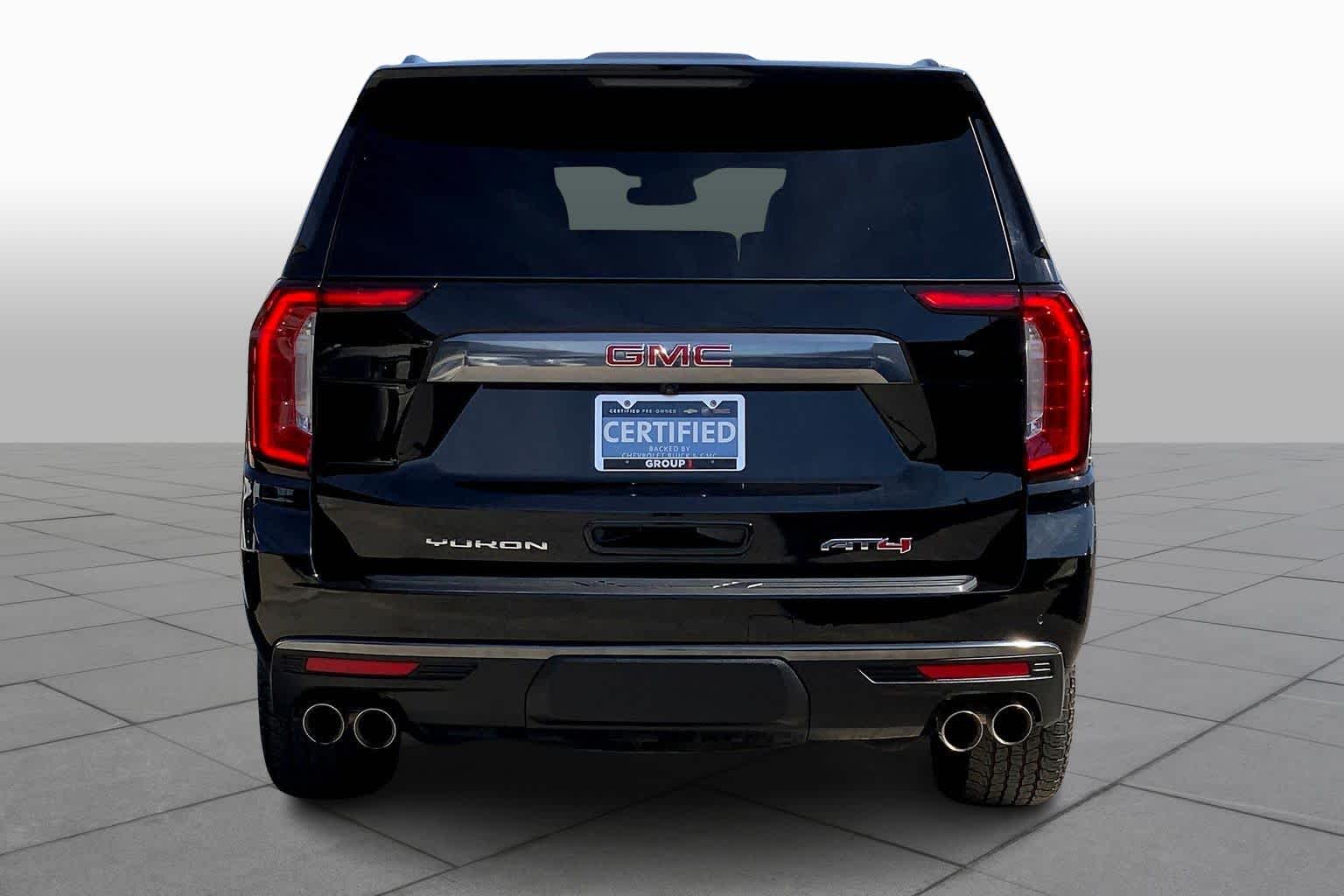2024 Gmc Yukon AT4 photo 2